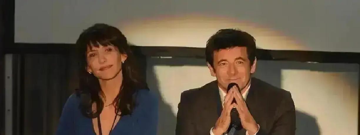 横店武替跳楼戏后连做3天噩梦
 
拍爆炸戏前，剧组只问你会不会摔，没人问怕不怕。