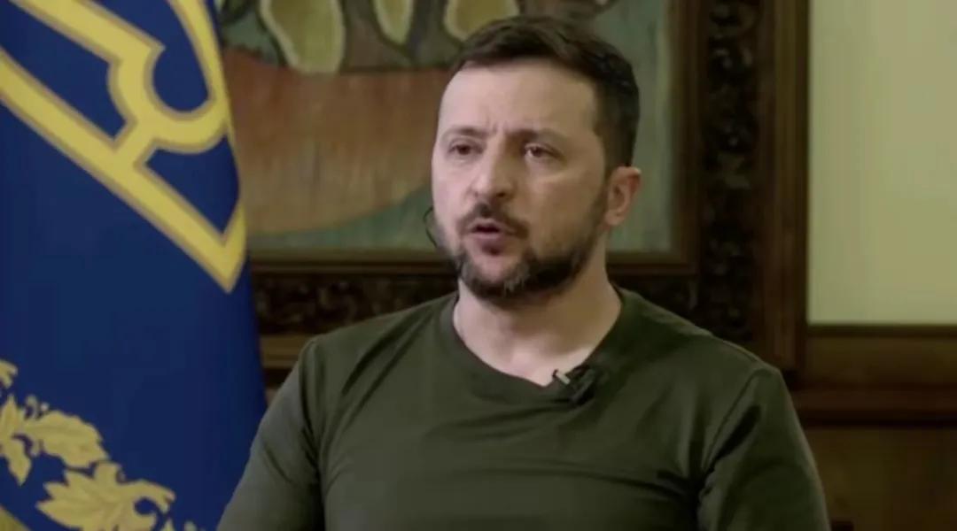 泽连斯基在就任乌克兰总统五周年之际，呼吁西方尽快援助，并更直接地参与战争。

这