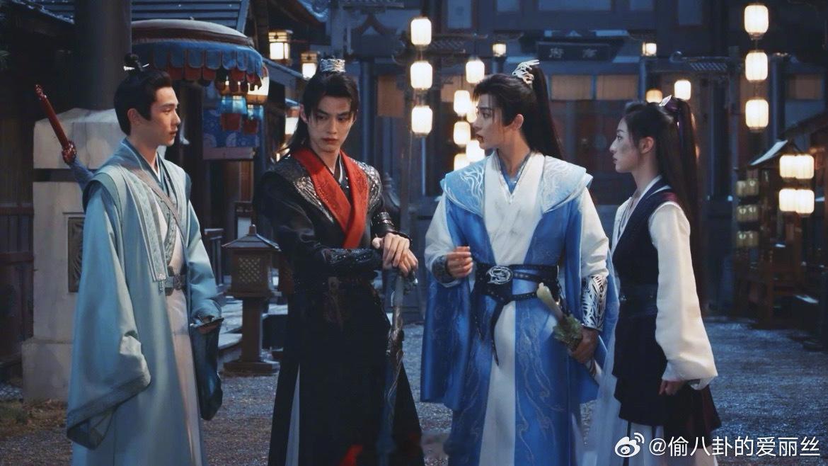 #谁家武侠挑队友是看脸的啊#长得好看，哪怕不是一路人也能够考虑一下是不是组队，喜