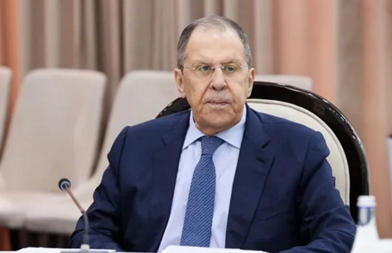 拉夫罗夫来了，俄罗斯海军来了！
4月15日上午，俄罗斯外交部长拉夫罗夫在北京人民