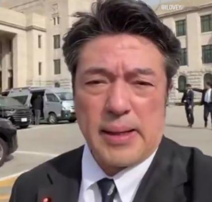 日本 前外务省大臣中山泰秀说了一句大实话，你只要仔细看中国对我们的制裁，不仅仅是