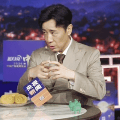 于和伟一首团圆听哭了 听于和伟唱团圆才真正懂了，万家灯火背后是有人选择沉默守护，