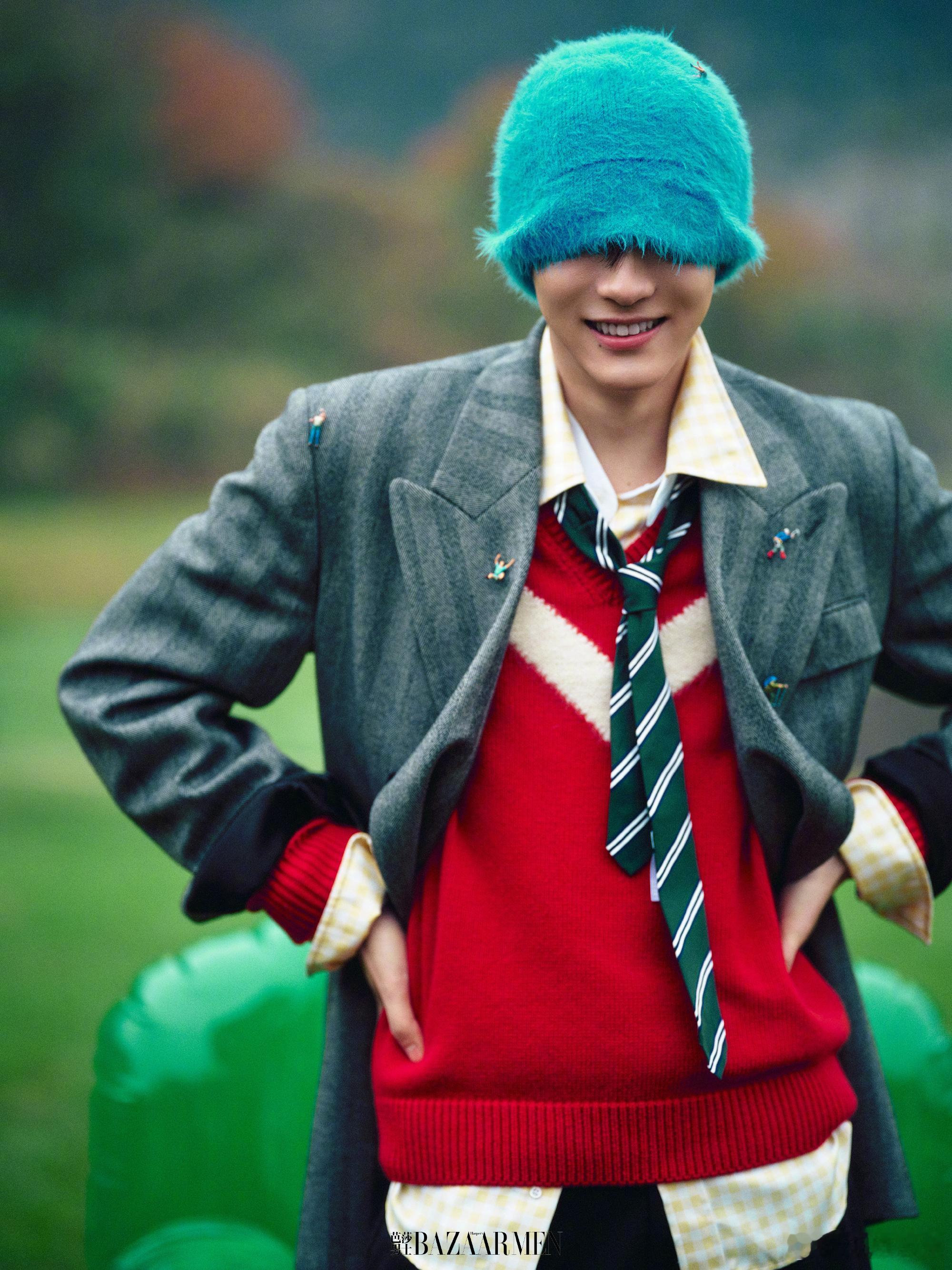 田栩宁芭莎男士内页大片，身穿Fendi、Valentino 等新季系列，松弛又高