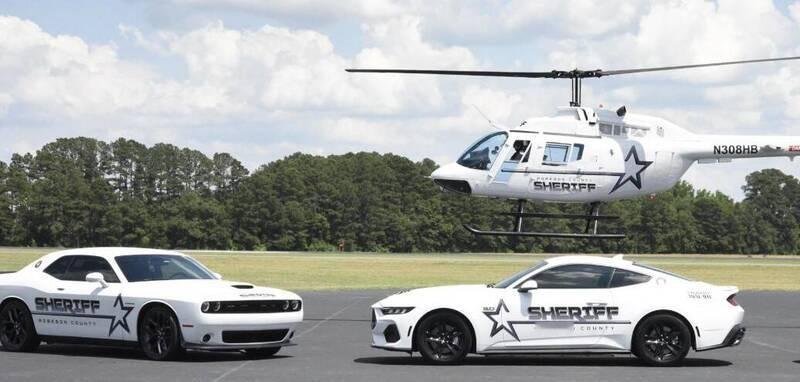 【美国北卡州派对枪击案致2死7重伤 嫌犯仍在逃】海外新鲜事
美国北卡罗来纳州马克