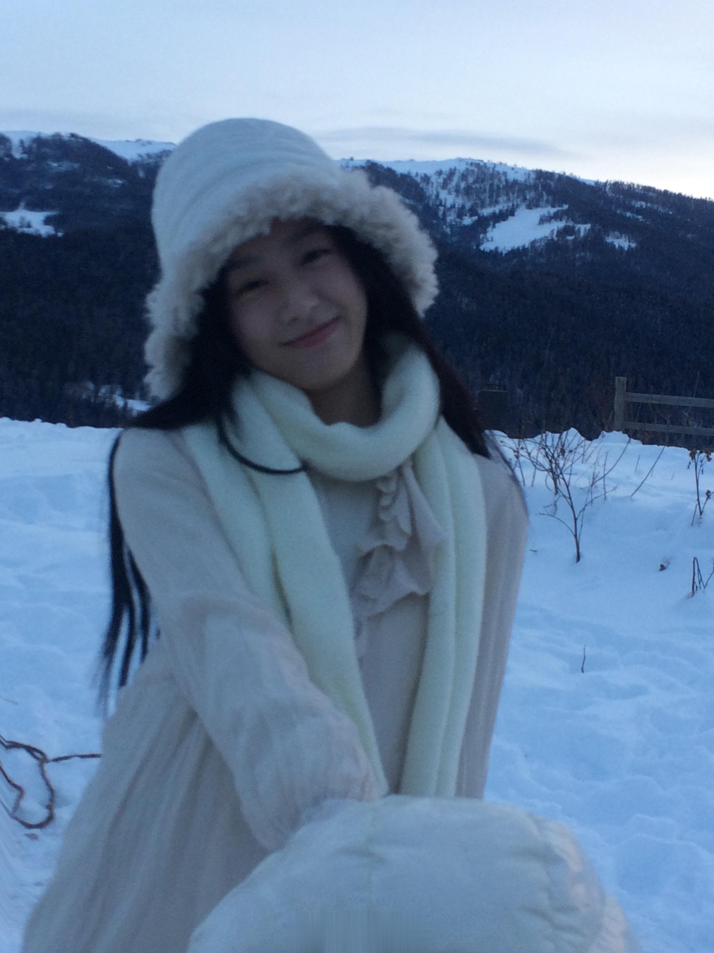 带着包包去看雪❄️ 出镜：摄影：白鹤雙儿#包上恩[超话]##广州约拍##深圳约拍