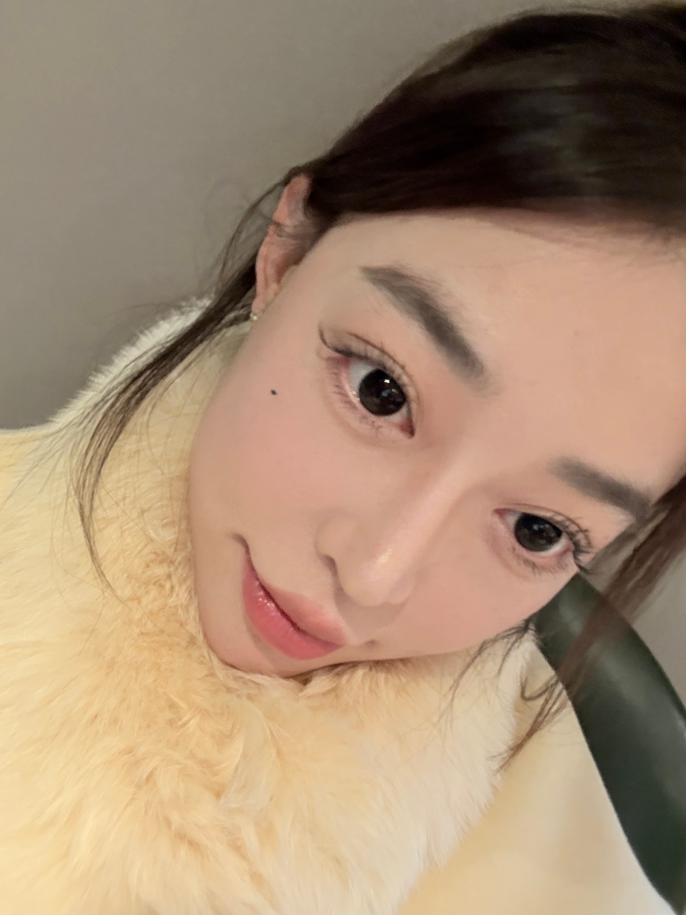 淡妆也八错 
