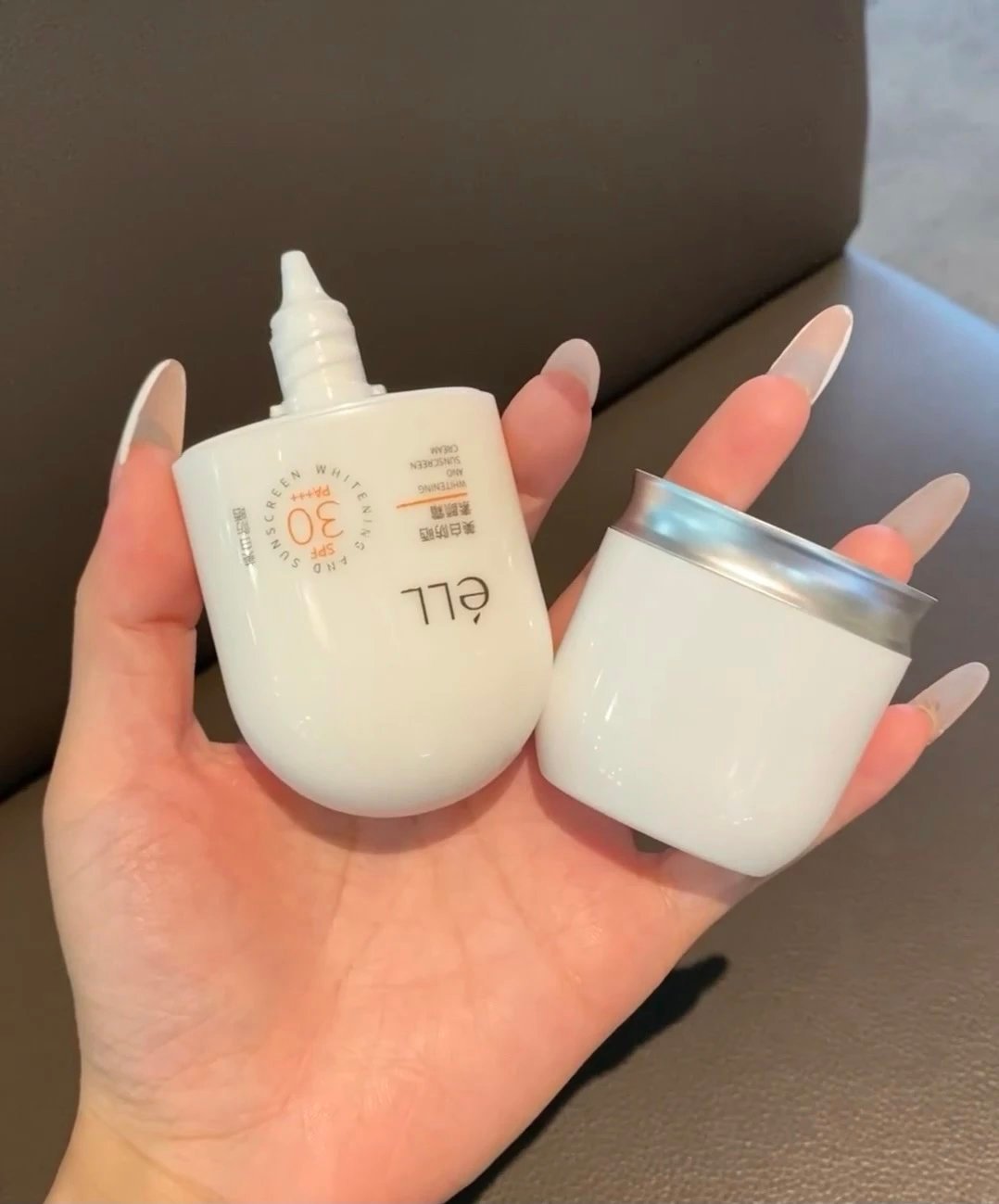 今日上新：懒人伪素颜神器——éLL三合一防晒素颜霜☀️39r我最近真的是开始看的