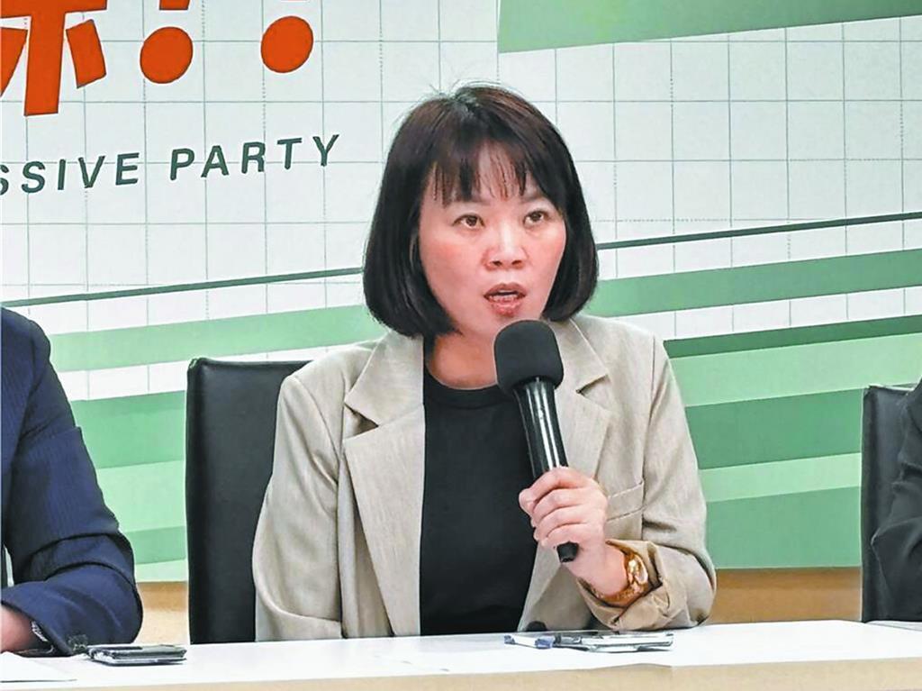 金华中学校长发公开信 钟沛君揭事实：3巴掌打脸简舒培
绿营北市议员简舒培乌龙爆料