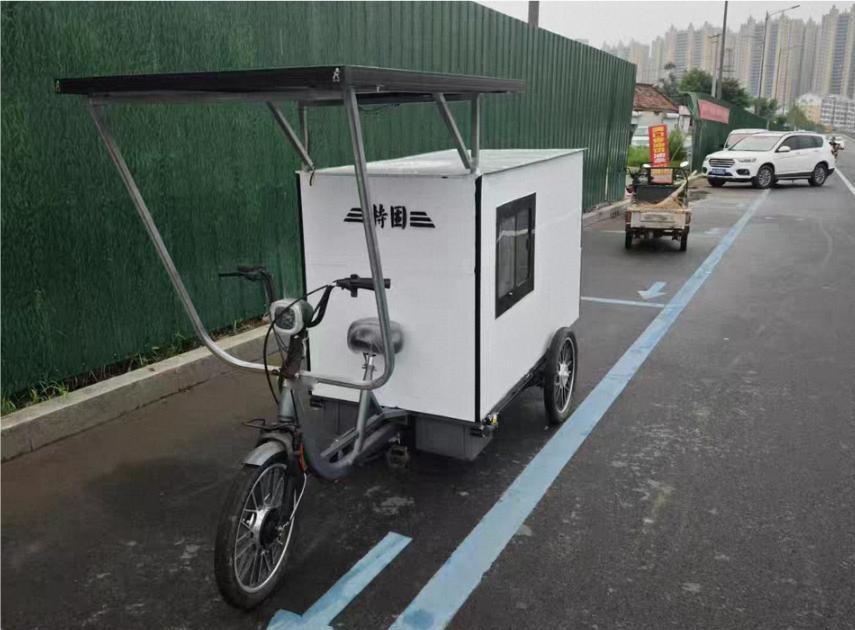 不能再省了，脚蹬版三轮房车登场，百公里仅需一碗牛肉面，不怕拦不怕查，随走随停，慢