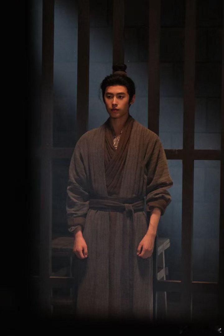 董子凡新剧得知范帅琦是女儿身、董子凡百花杀得知范帅琦是女儿身全网二刷这段名场面，