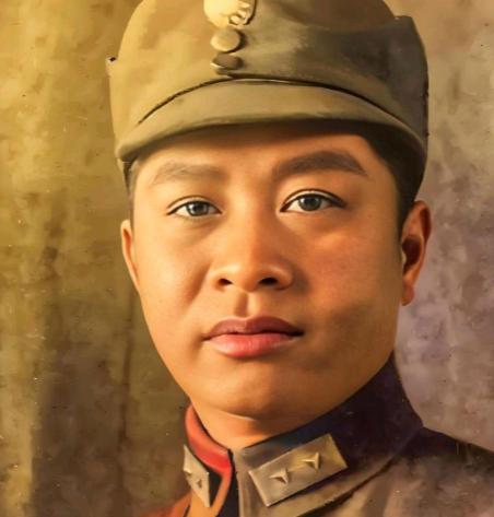 1912 年，16 岁的叶挺，在父亲的强压下，被迫娶了童养媳黄春，新婚之夜，父亲