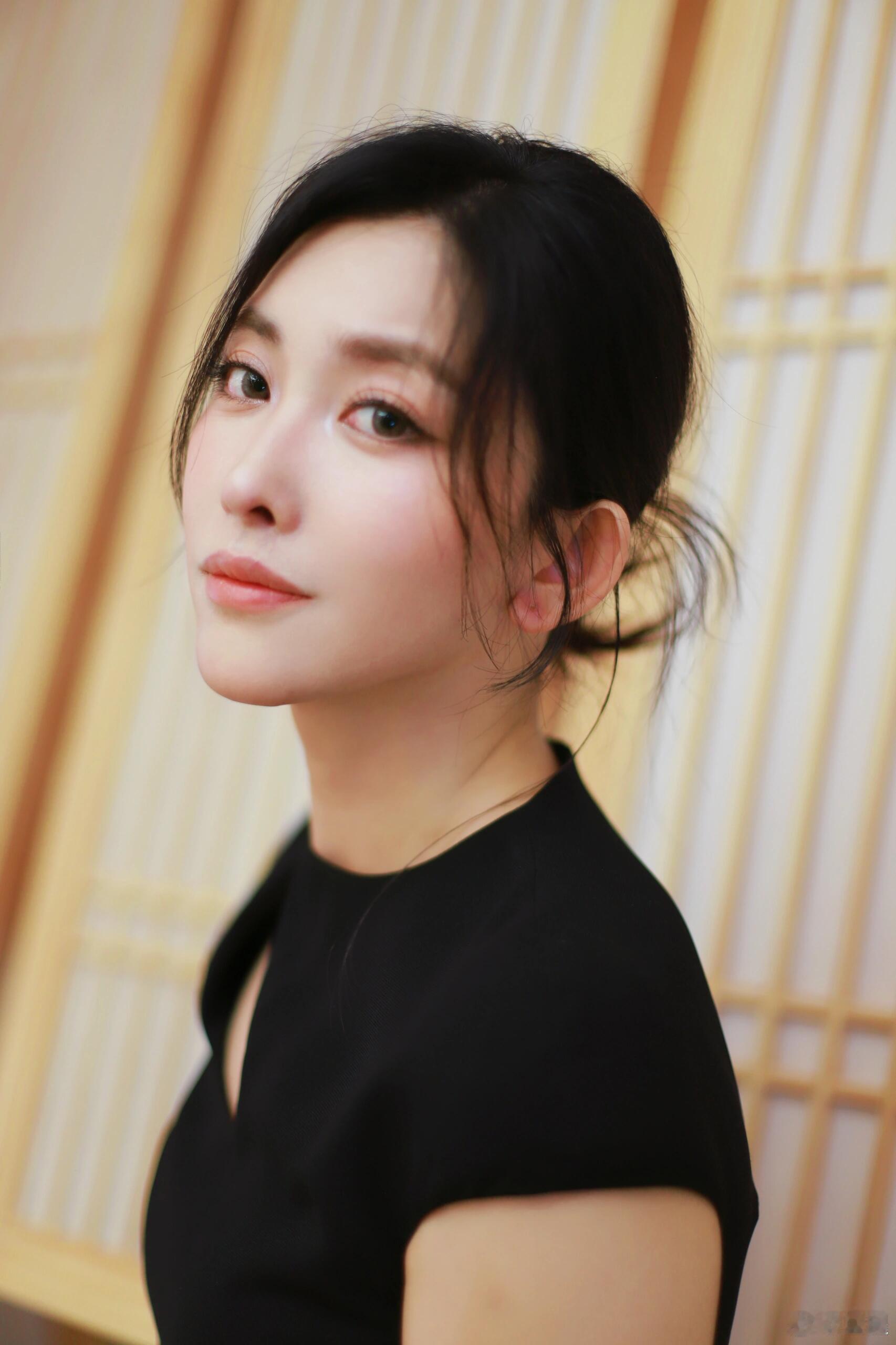 王圻文宣 🖤 御姐质感穿搭 ​​​