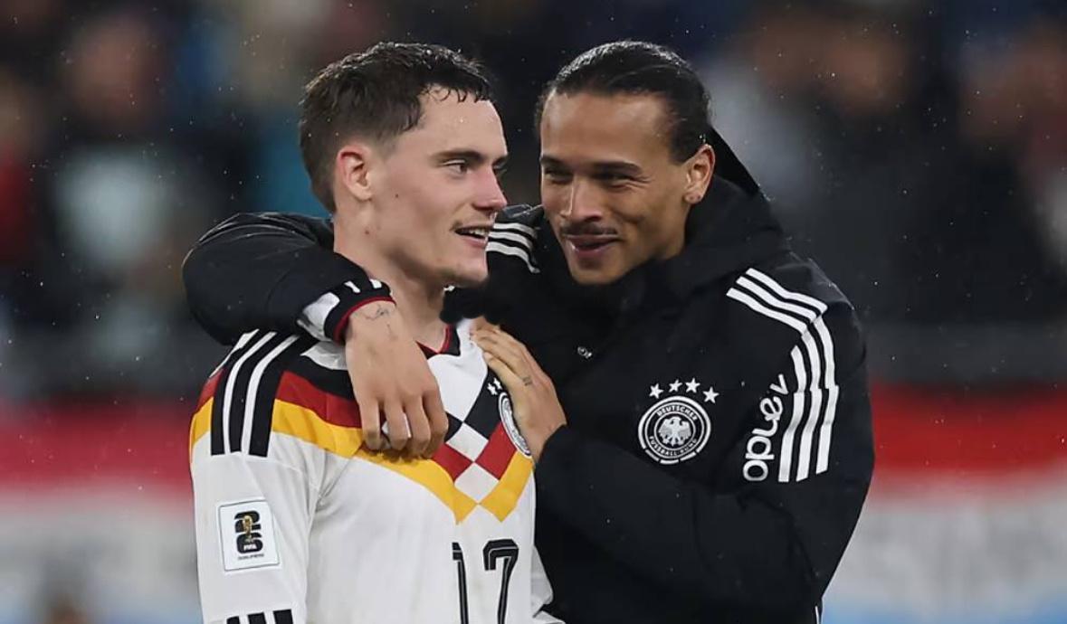 世界杯欧洲区预选赛A组最后一轮，德国以6-0大胜斯洛伐克，成功以小组头名直通世界