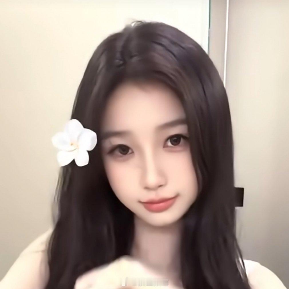 谁的女儿？ 虞书欣一拉一拉手势舞 ​​​