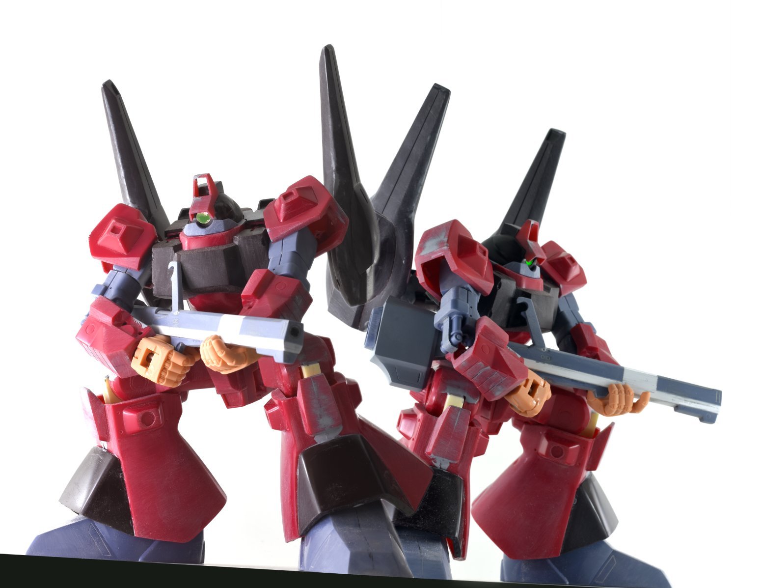 matmat825开始制作1/100旧套件的力克·迪亚士了高达模型
