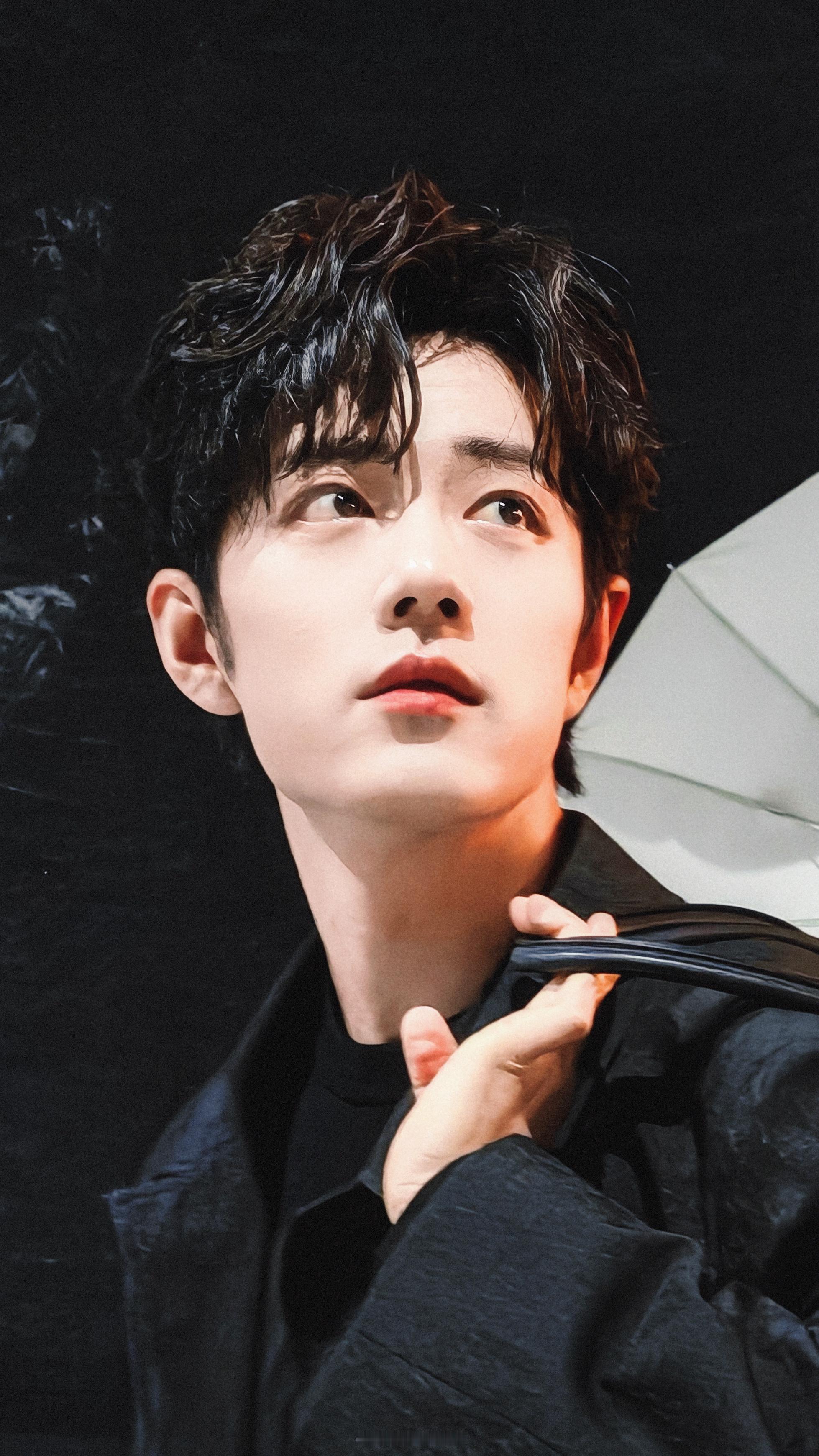 雕塑一般的神颜 