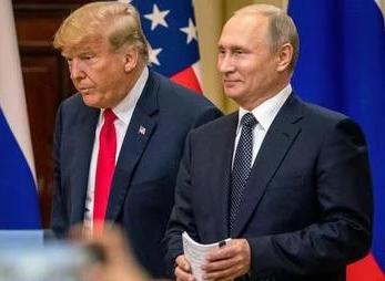 特朗普再度指责泽连斯基不够积极，暗示乌克兰谈判意愿不足，为冲突迟迟未解“甩锅”。