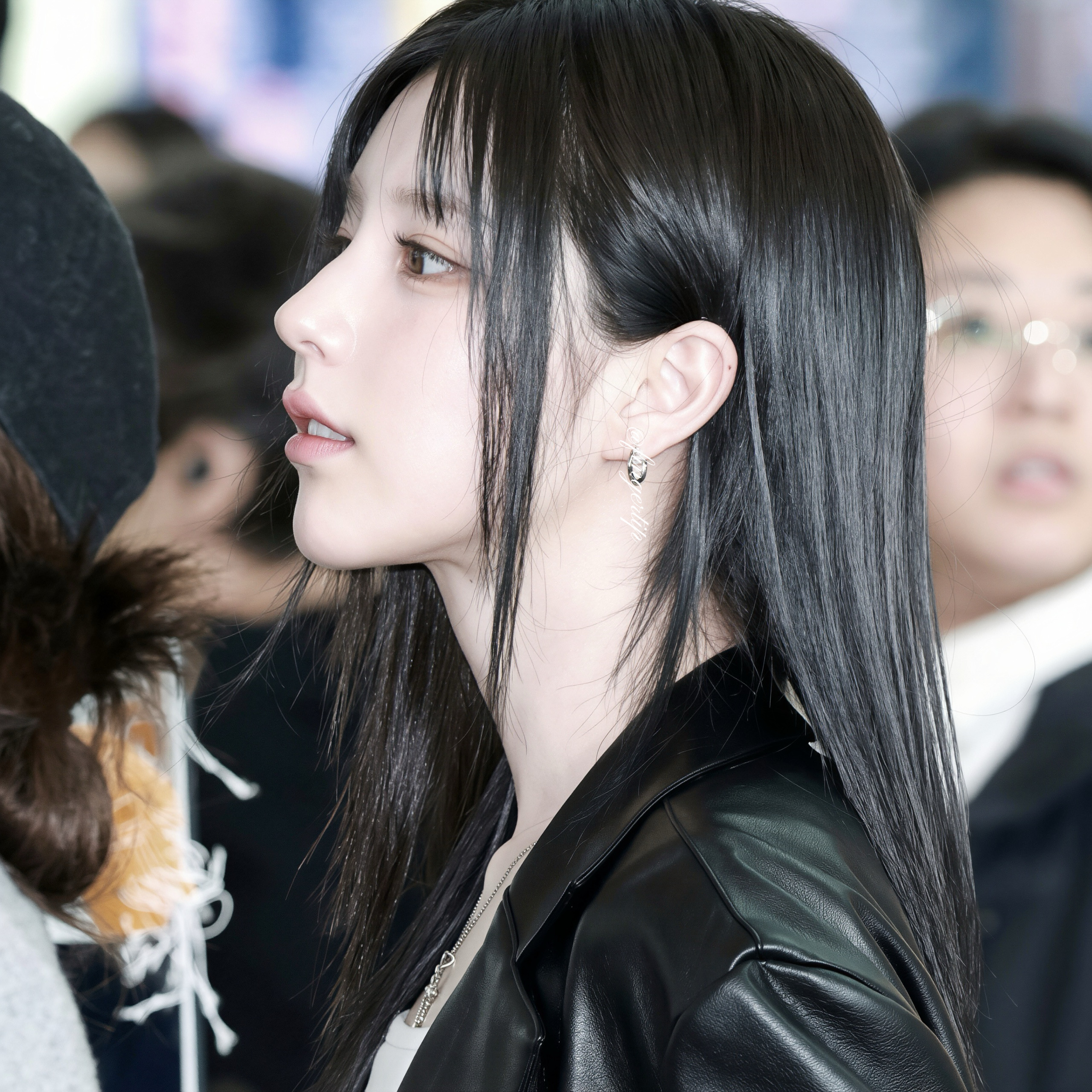 田姬振这个名字的重音在“姬”上 