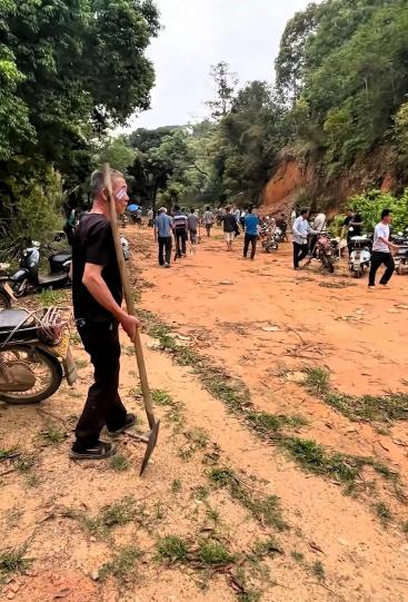 四川雅安竟然抓到了间谍！
 
雅安这地方，简直是内陆中的内陆。间谍跑去四川，那么