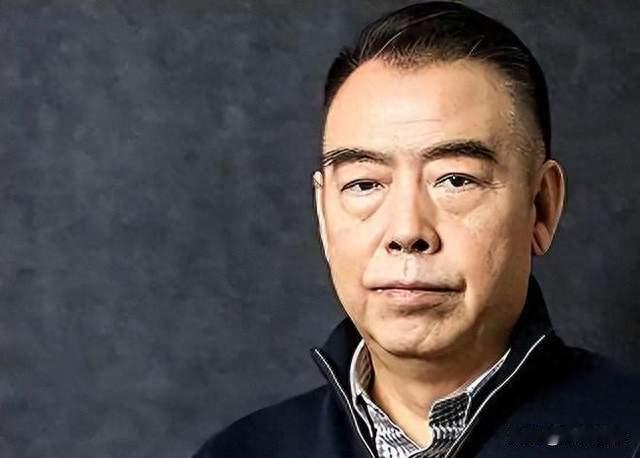 外媒评中国九大导演，王家卫排在了全球第三十位，张艺谋未进前五