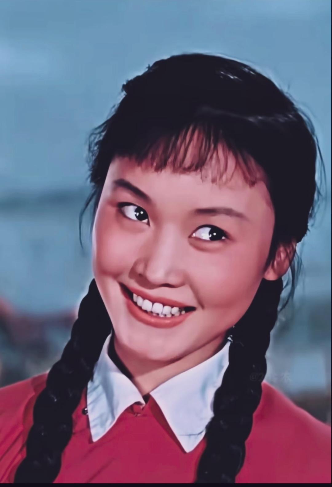 能看出这是李谷一吗！
