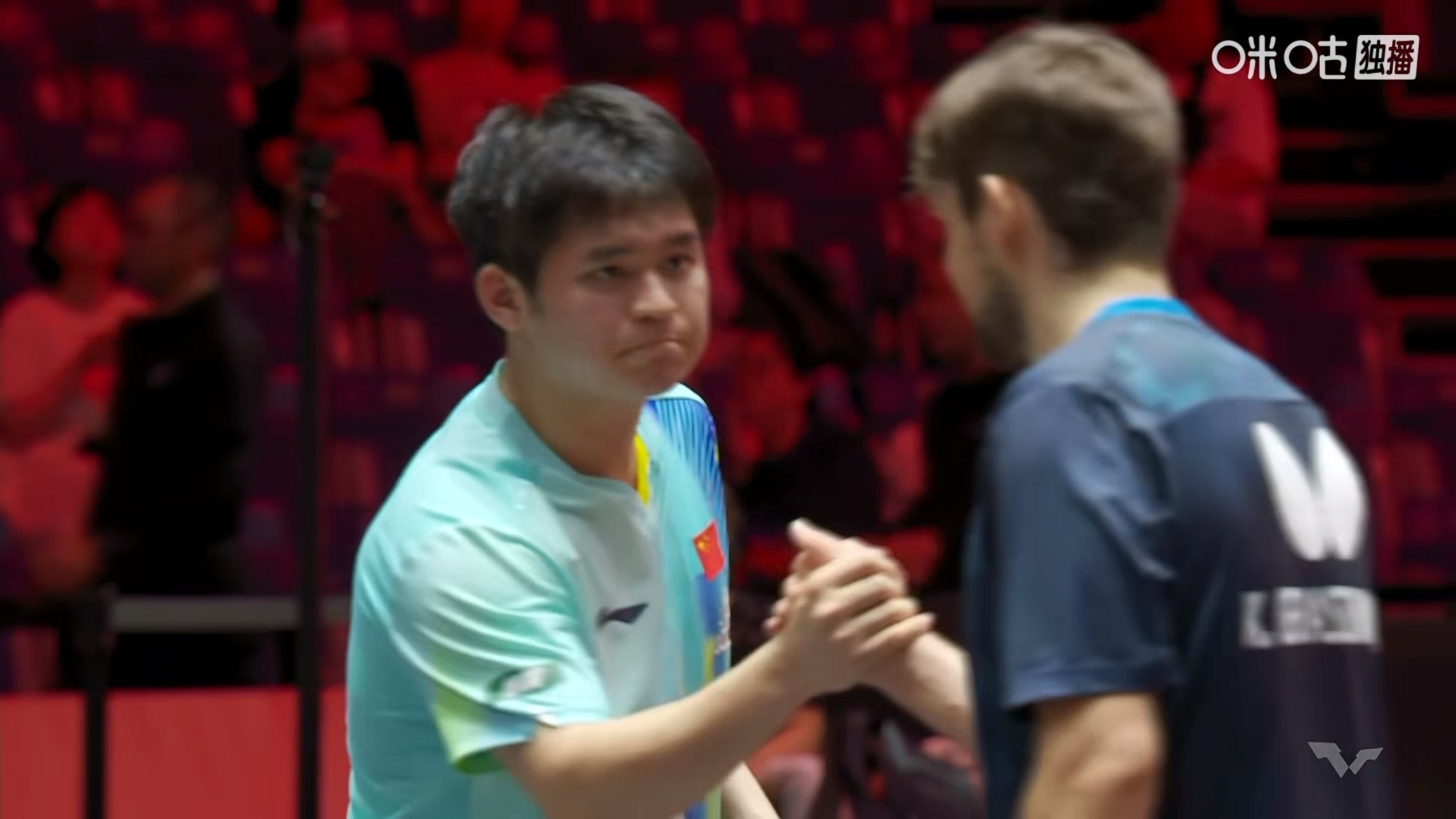 林诗栋3比0格拉斯门科（11-6，11-8，11-1)晋级WTT新加坡大满贯20