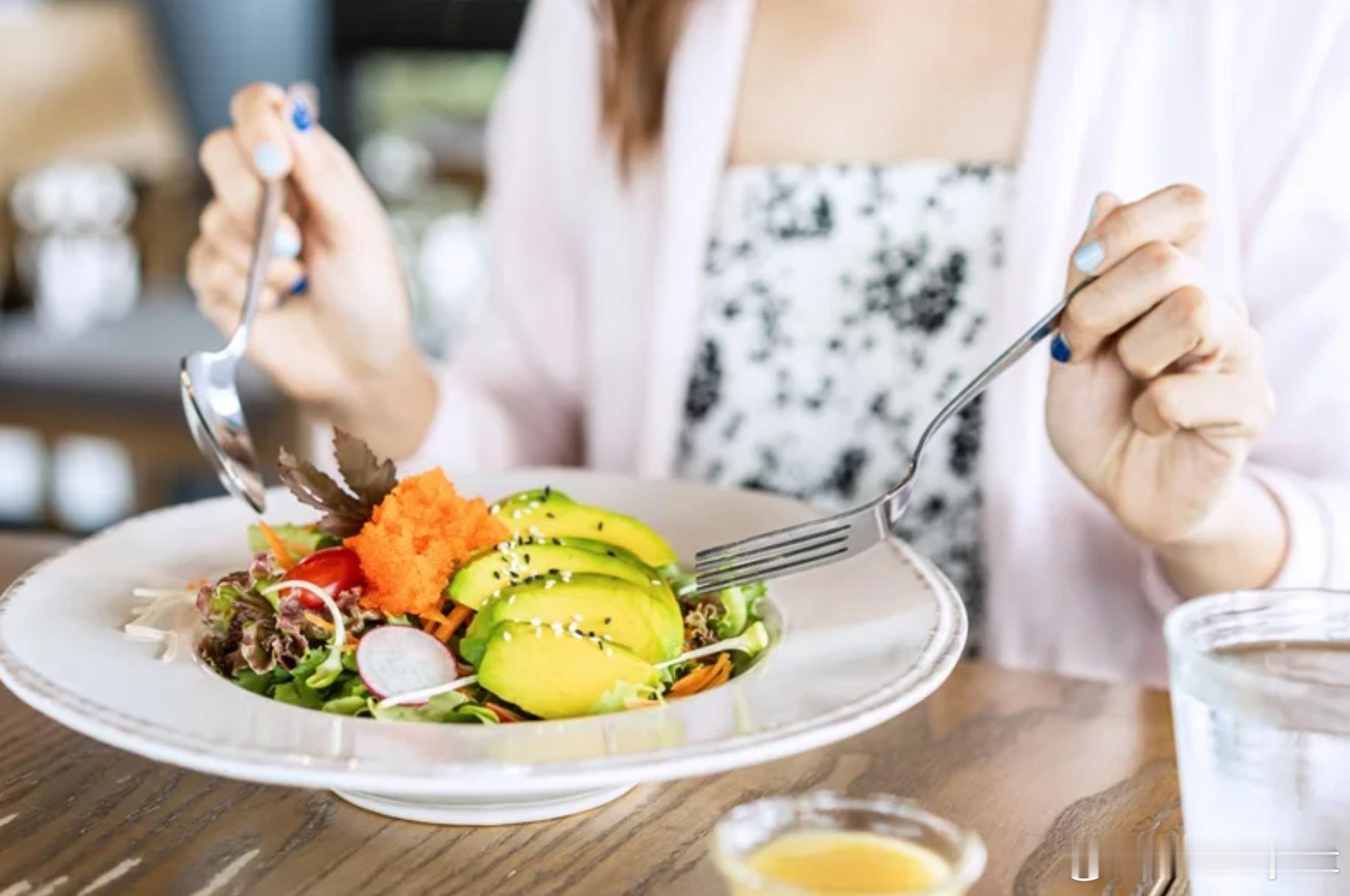 过年大鱼大肉太负担？医生推荐“7天肠道调理法”改善肠道健康海外新鲜事ai热点共创