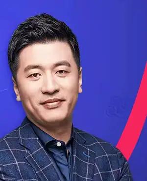 张雪峰老师绝不是上来就说不要太兴趣爱好，他在回答咨询的家长或者学生的时候，很用心