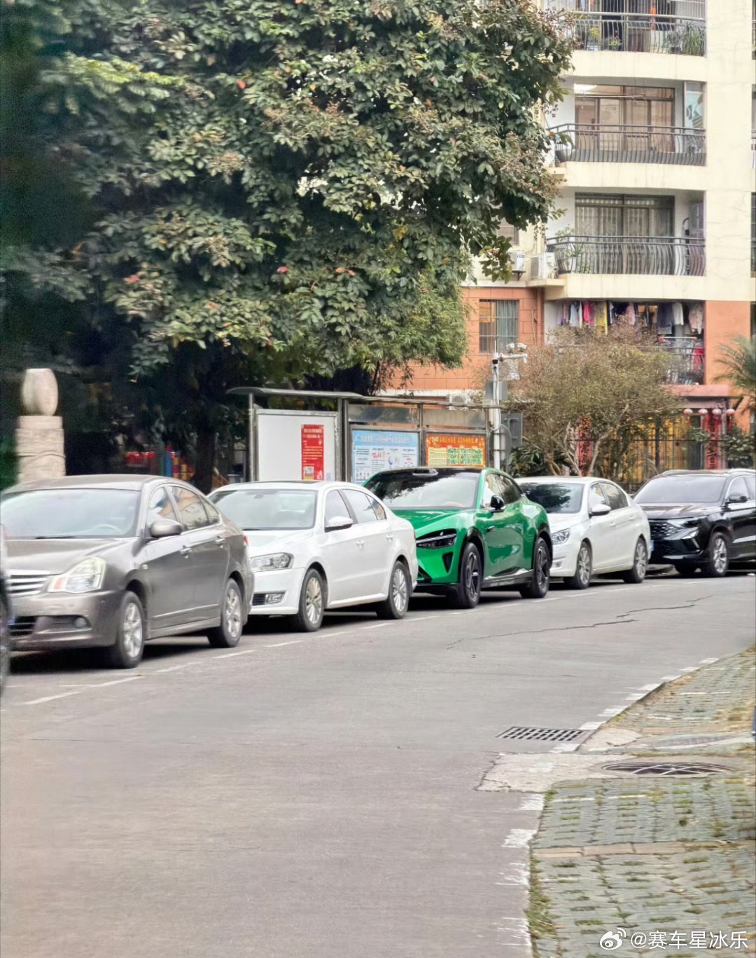 物品带来的情绪价值很难量化，但就是那一眼，胜过无数参数的堆叠 