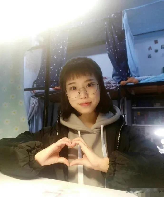 大一到大四的变化