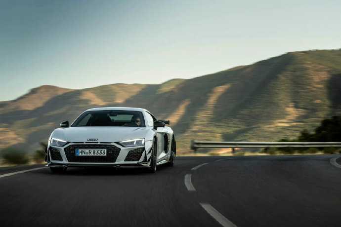 Audi R8 GT RWD ，新增Torque Rear 驾驶模式支持ESC7