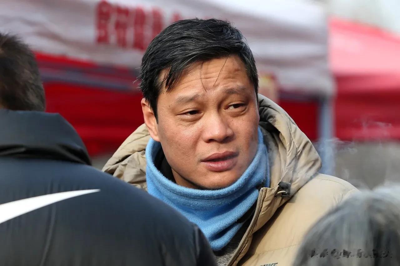 国足2-1逆转泰国，国足名宿范志毅赛后谈世预赛——中国vs韩国，如何才能取得2连
