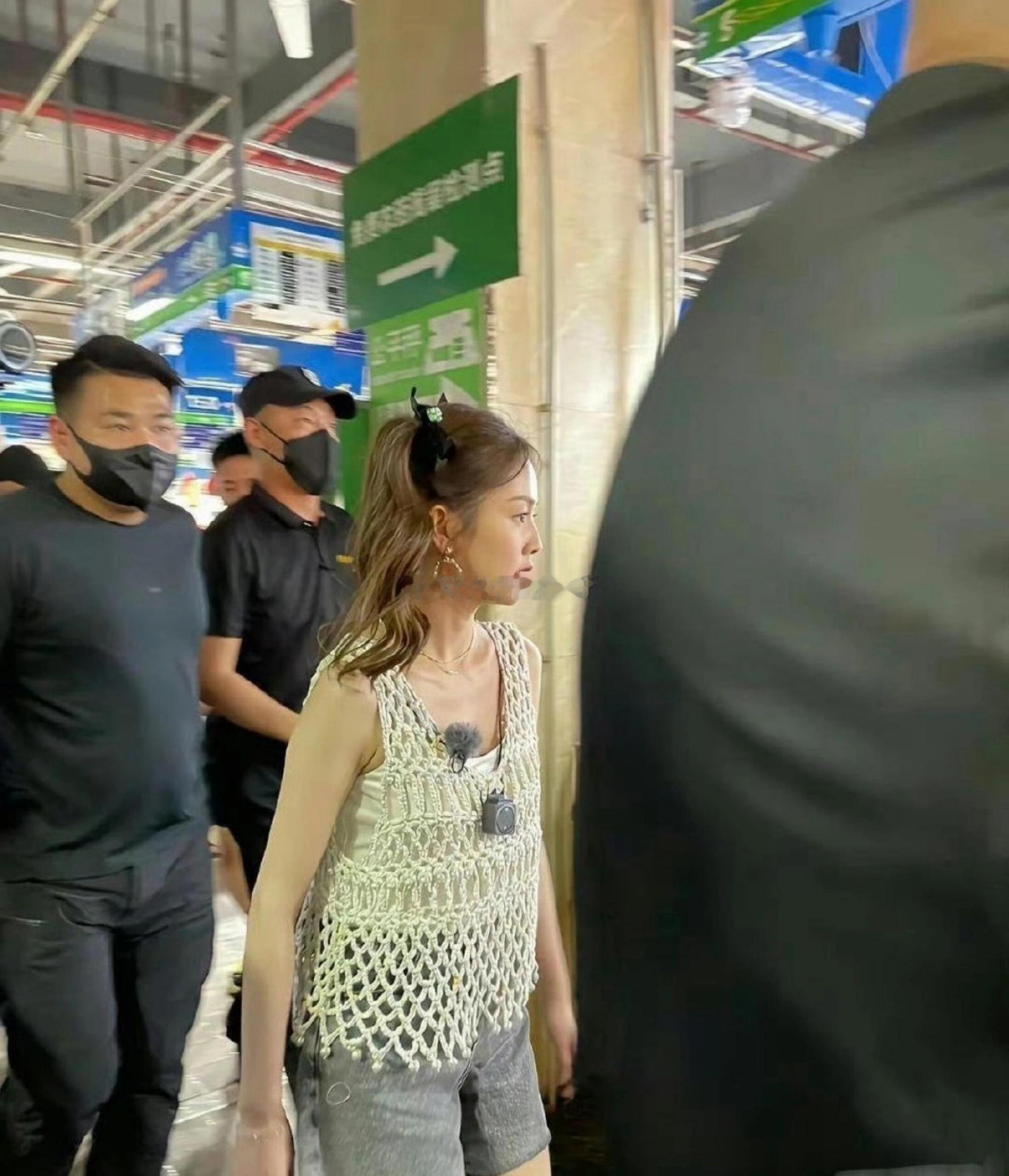 白鹿朝玉阶开机时间白鹿到底是怎么进入普女赛道的啊？生图这样还普？ 内娱对女星好苛