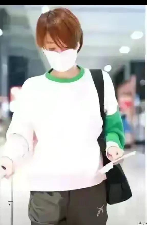 偶遇马伊琍，这状态是咋回事？

    今儿出门可太有“惊喜”了，居然偶遇马伊琍