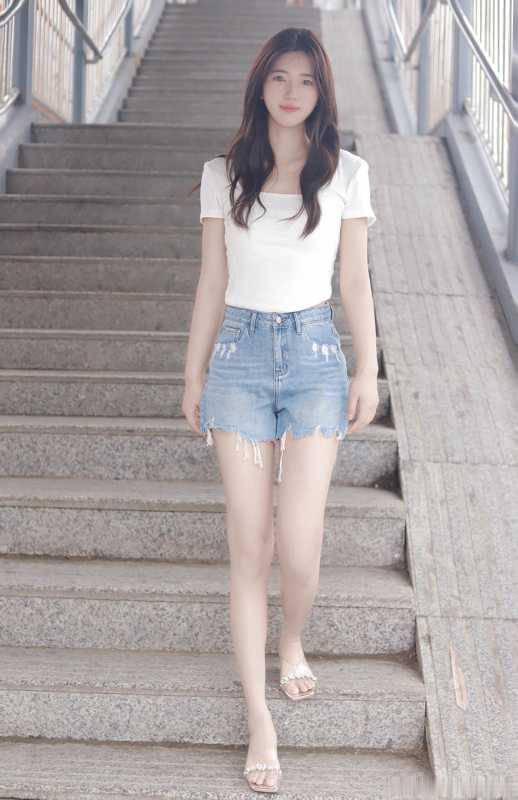 阳光大女孩儿～蛋黄酥～ ​​​
