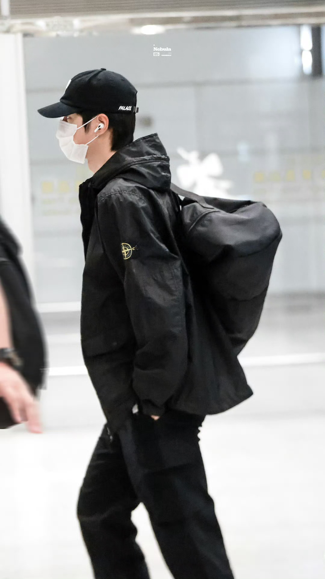 私服好帅王一博 ​​​