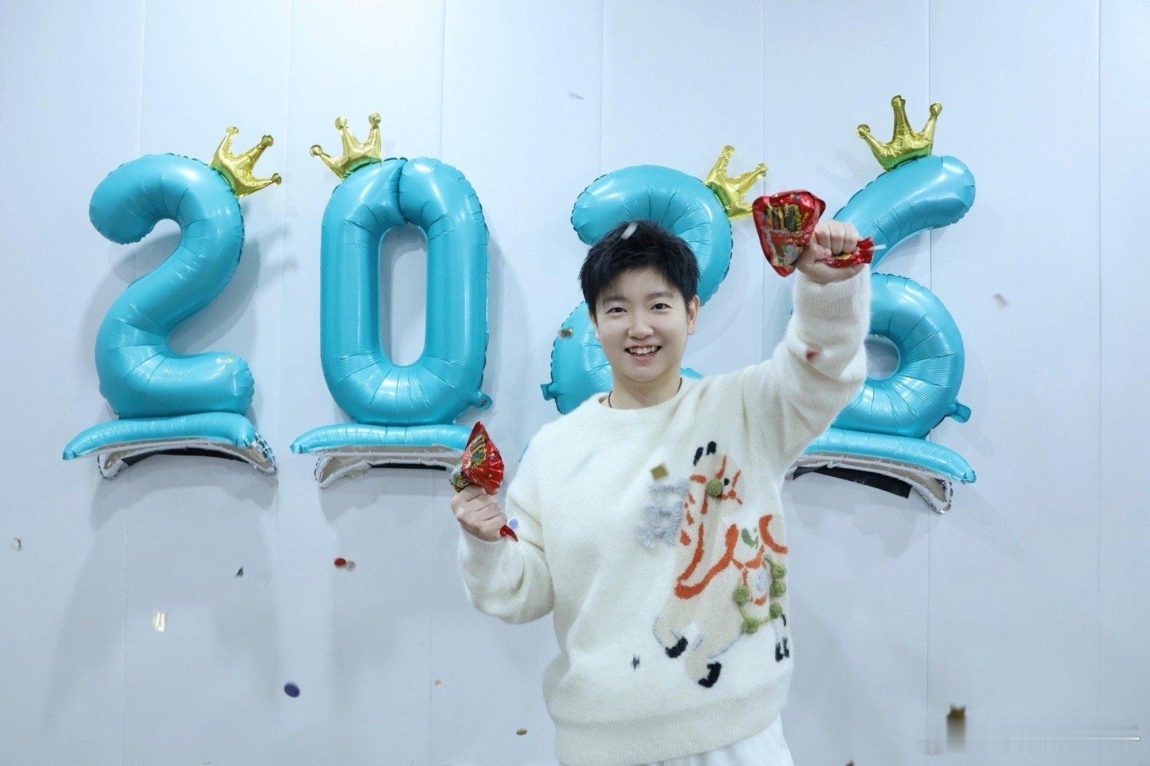 孙颖莎祝大家春节快乐莎宝过年祝福超暖心呀 