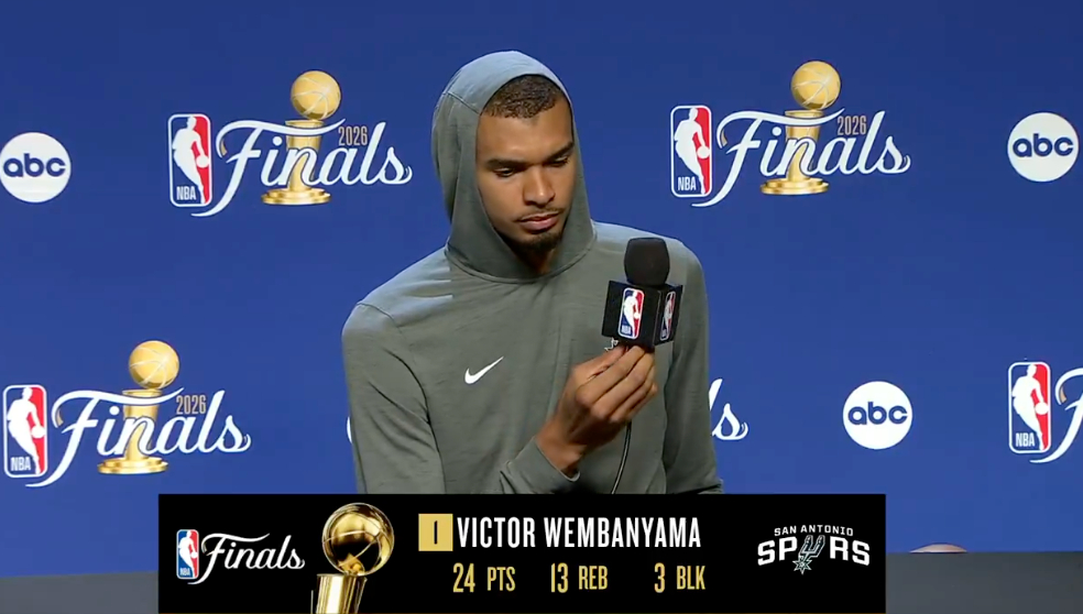 NBA#文班对翻盘感到痛心#  文班赛后谈到被29分大逆转...“感到很痛心”【