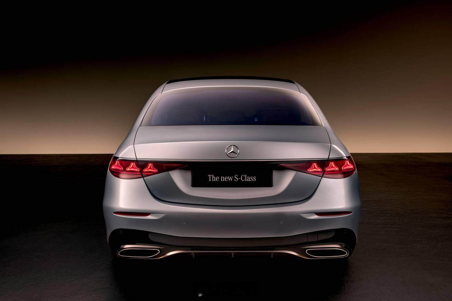 银色+amg套件，也挺好看奔驰全新s级发布