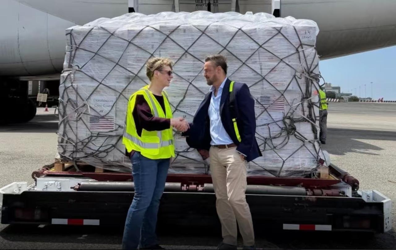 表面送温暖，实则算大账，委内瑞拉这“甜头”，吃得真“香”

恭喜委内瑞拉，终于吃