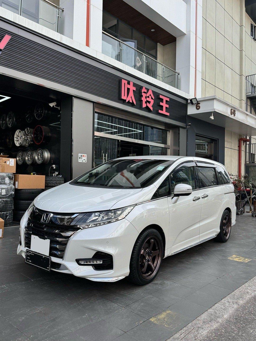 奥德赛 18寸 日本ADVAN GT 古铜色完工全新正品米其林PS5 235-4