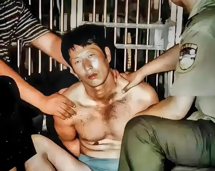 白宝山落网后，曾做出如下供述——
“每次作案前，我都要把可能出现的问题想过几遍。
