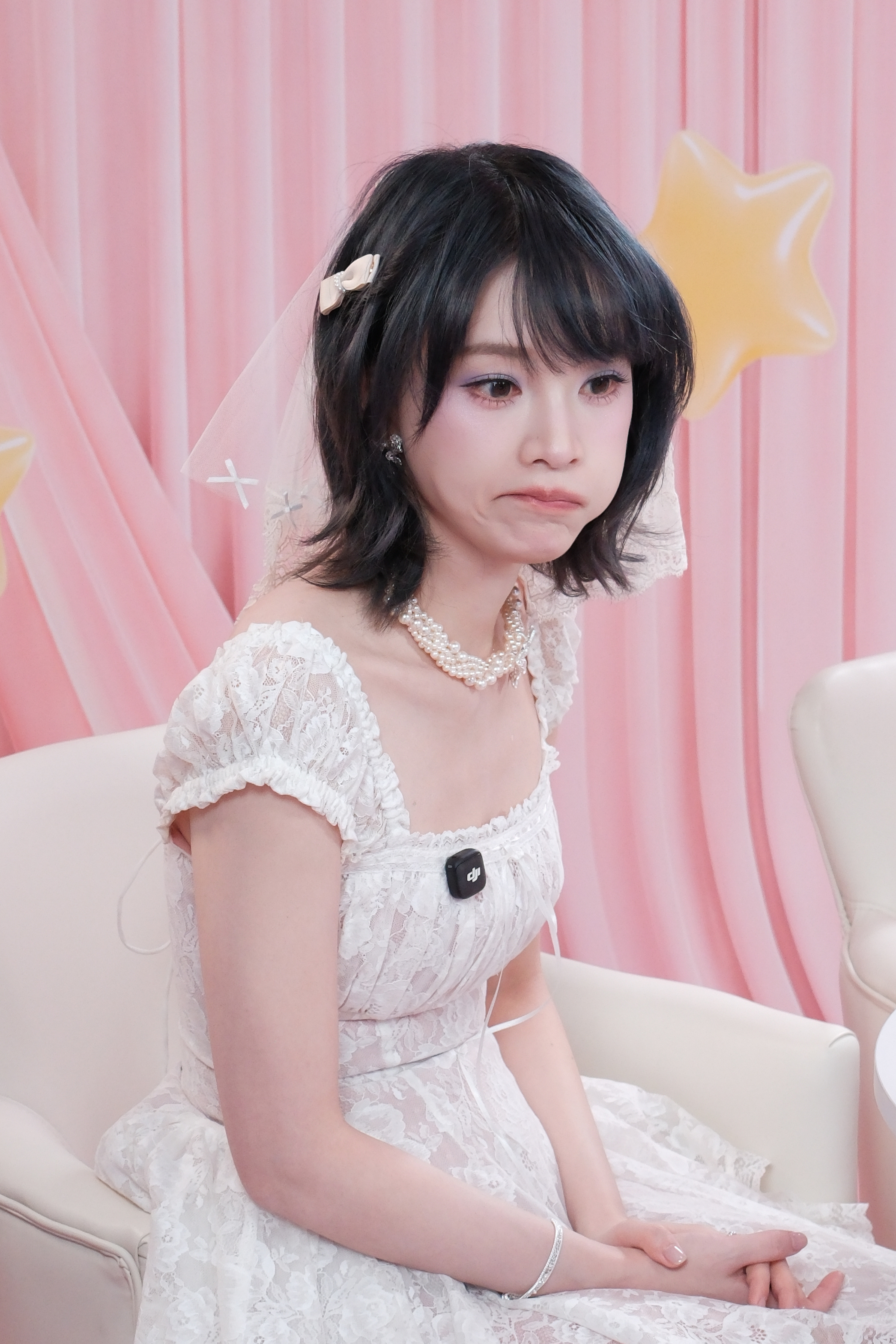 黄灿灿[超话]  今日份上班 美萌小公主 ​​​