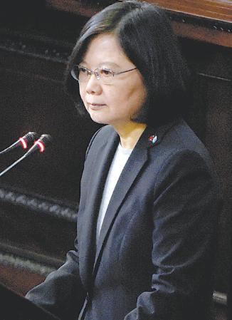 日本根本不搭理蔡英文！7月28日，蔡英文在社交平台公开表示：得知日本发生强烈地震