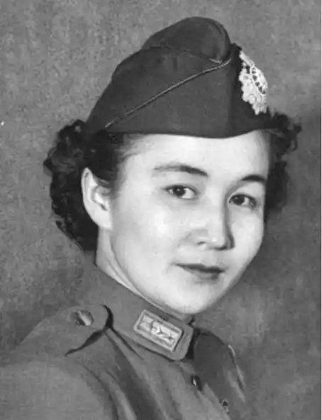 1955年，上海举行了一场特殊的行刑大会，被执行死刑的女犯人看起来就是个“老妈子