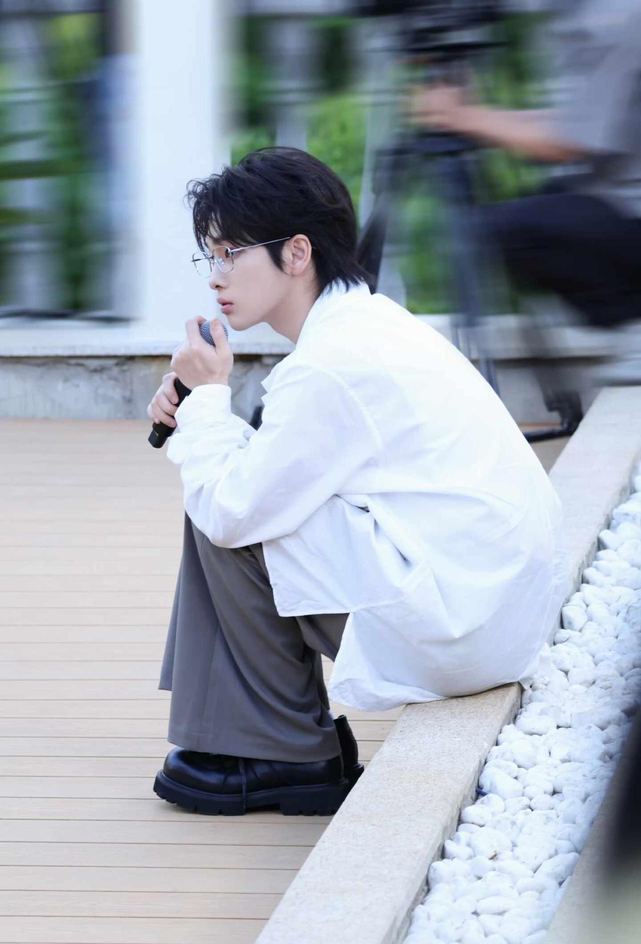 白小白说周震南做什么都会成功的向全世界安利我的idol 温柔大男孩 我也是这样认