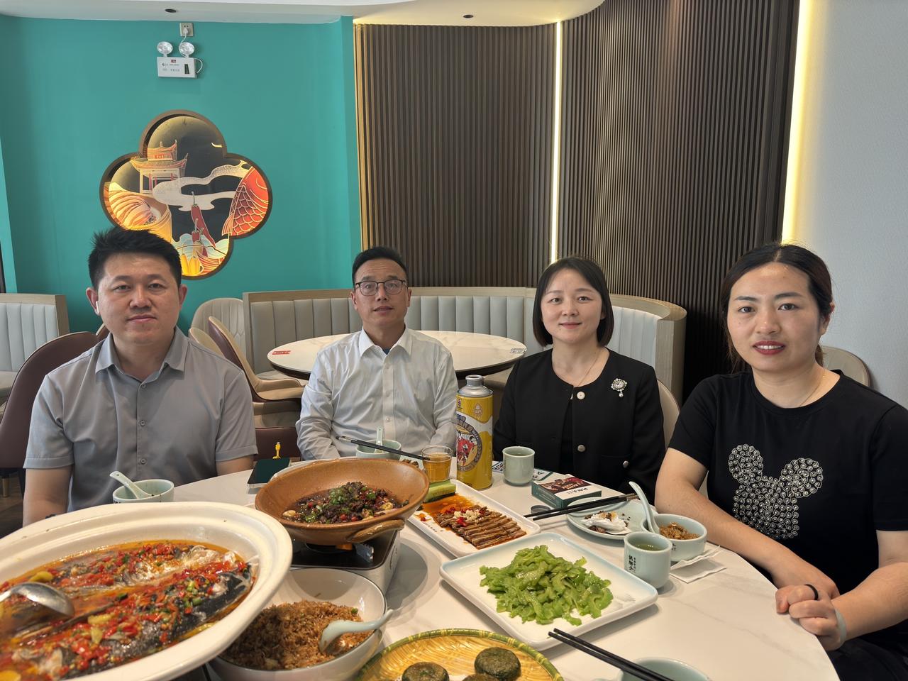 出来旅游住的好很重要 住的不是酒店是品味 每间房都是绝佳观景位 终于入住心仪的酒