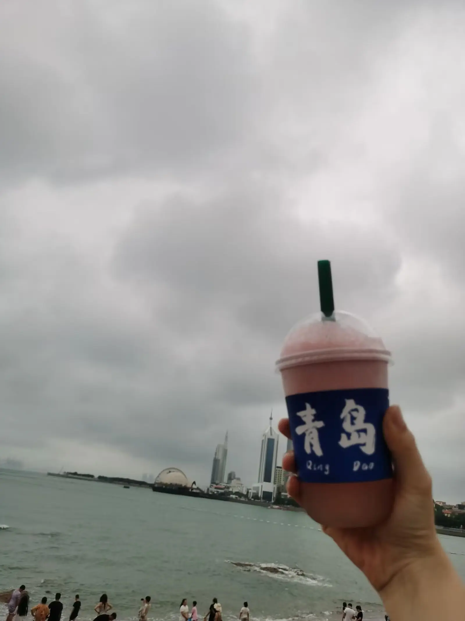 “人设你都立上了 那可要站稳了 别摔了”