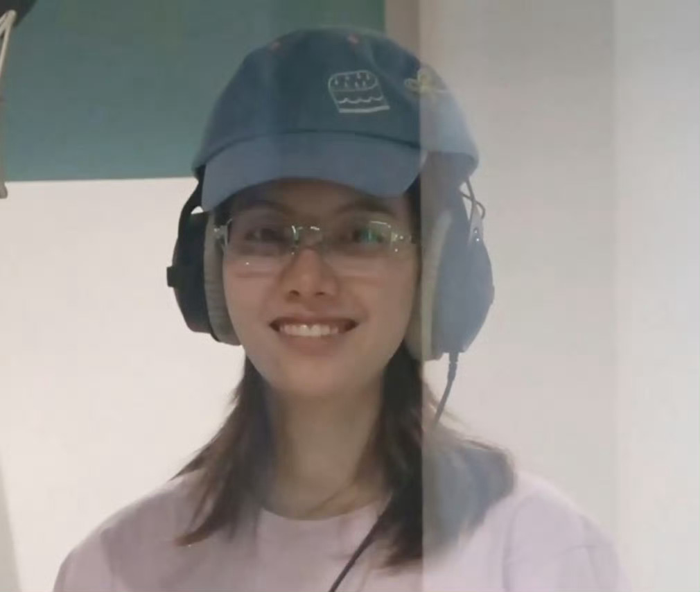 感觉自己傻傻的什么都没反应过来陈奥在给我说萨瓦迪卡，我回了句Thank U 