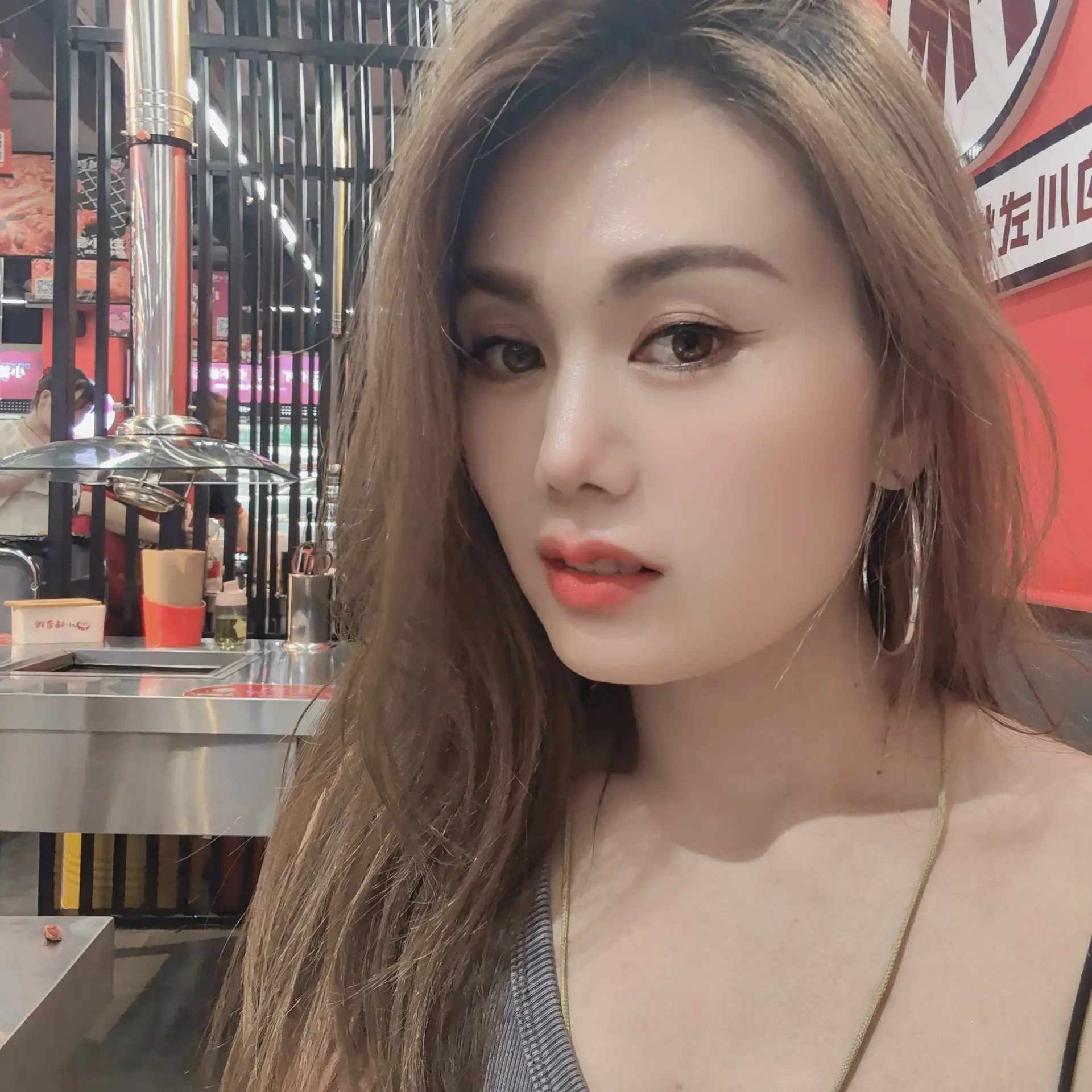 枯萎的野草怎配的上玫瑰花 我来了